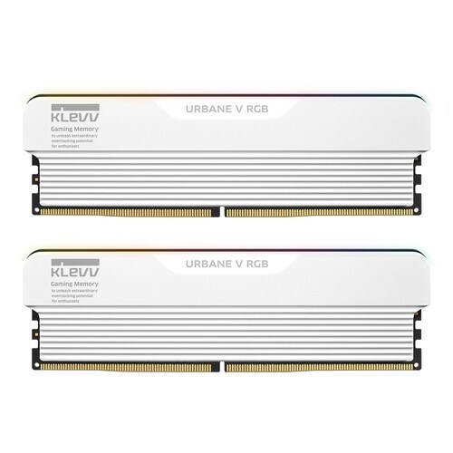 ESSENCORE KLEVV DDR5 -6000 CL28 URBANE V RGB 화이트 패키지 서린 제품 사진